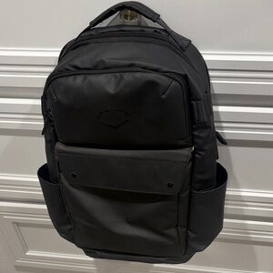 Men’s Black Evoshield Backpack